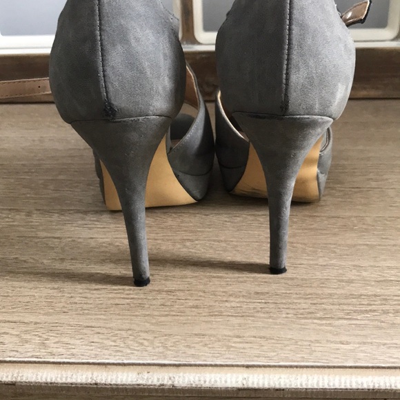 Heeled Grey peeptoe booties - Picture 5 of 6